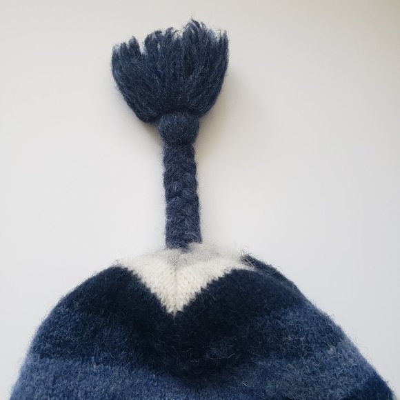 85%Wool/ Fleece Lined Winter Ear Flip Hat/ Beanie/ Toque- Small - Picture 4 of 8